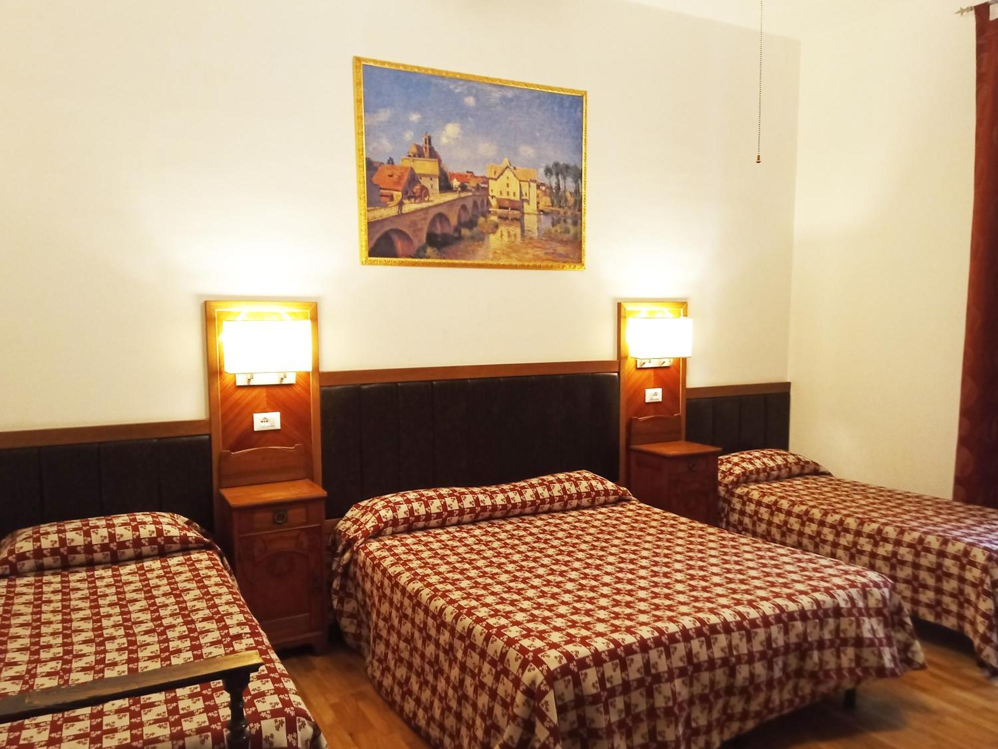 Center, Rione Monti, * Roma