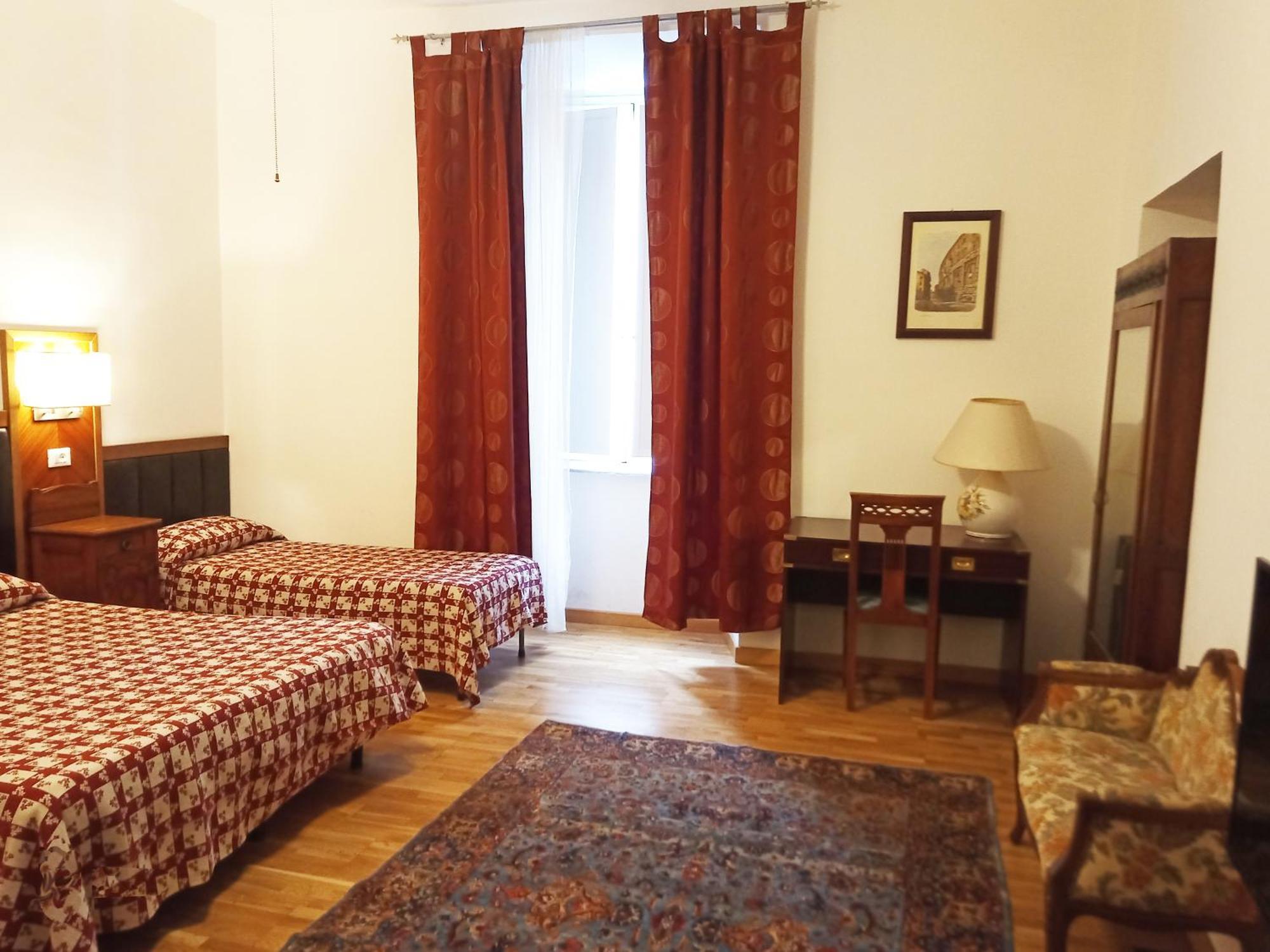 Center, Rione Monti, Apartment